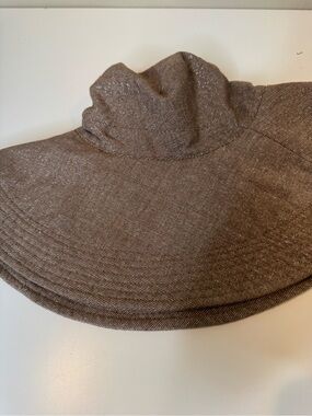 Flora Bella Brown Metallic Wide-Brim Floppy Sun Hat